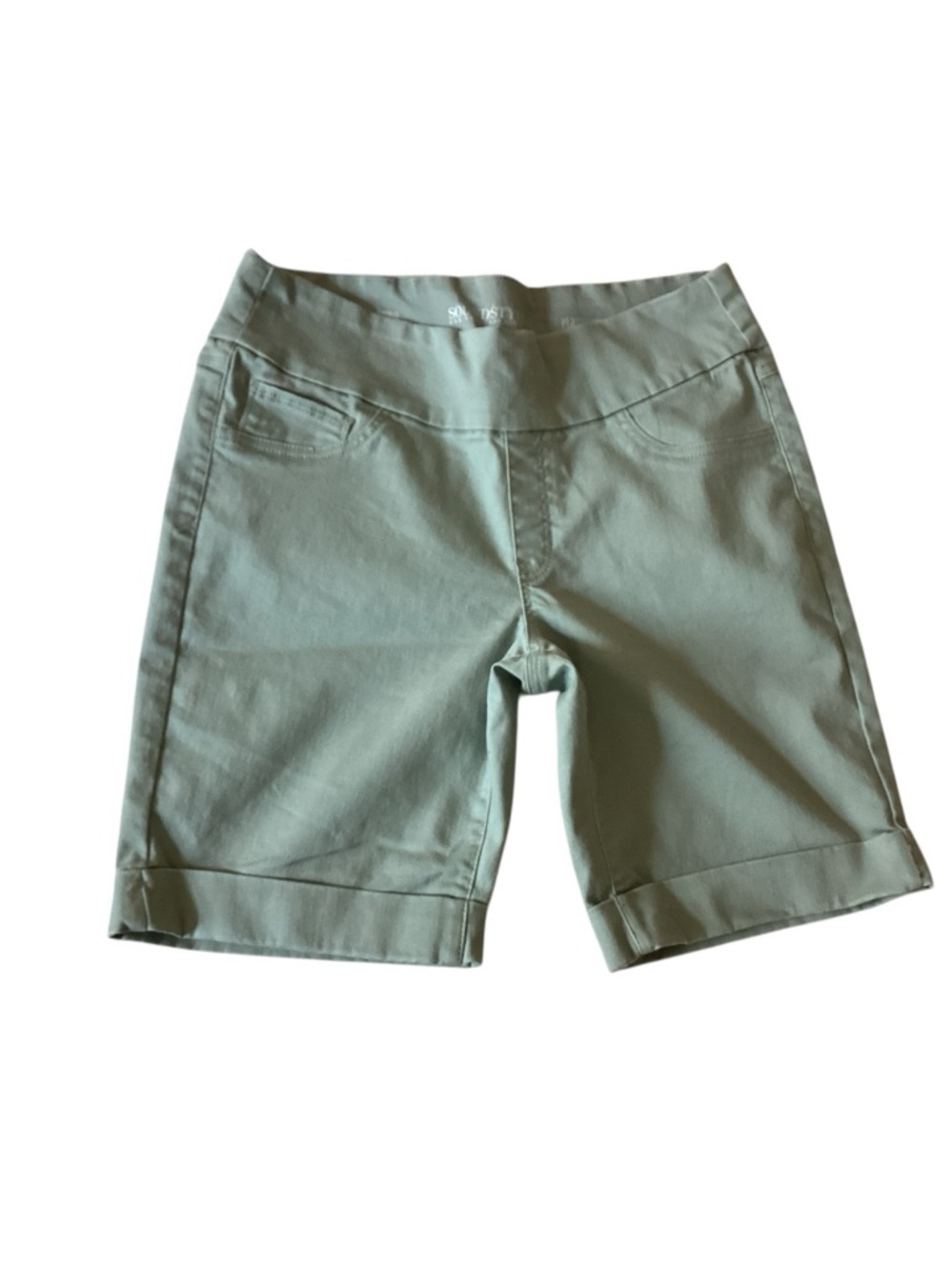 SOUND+STYLE Sage Green Knit Bermuda Shorts Misses size L